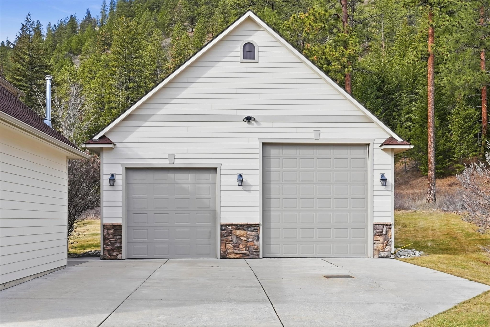 10596 Nez Perce Loop