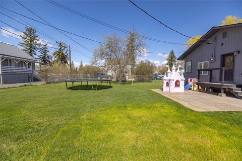 Tiny photo for 812 8th Avenue W, Kalispell, MT 59901 (MLS # 30069330)