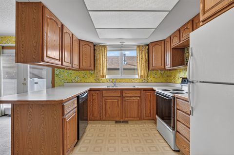 Tiny photo for 1200 32nd Street S #3, Great Falls, MT 59405 (MLS # 30068879)