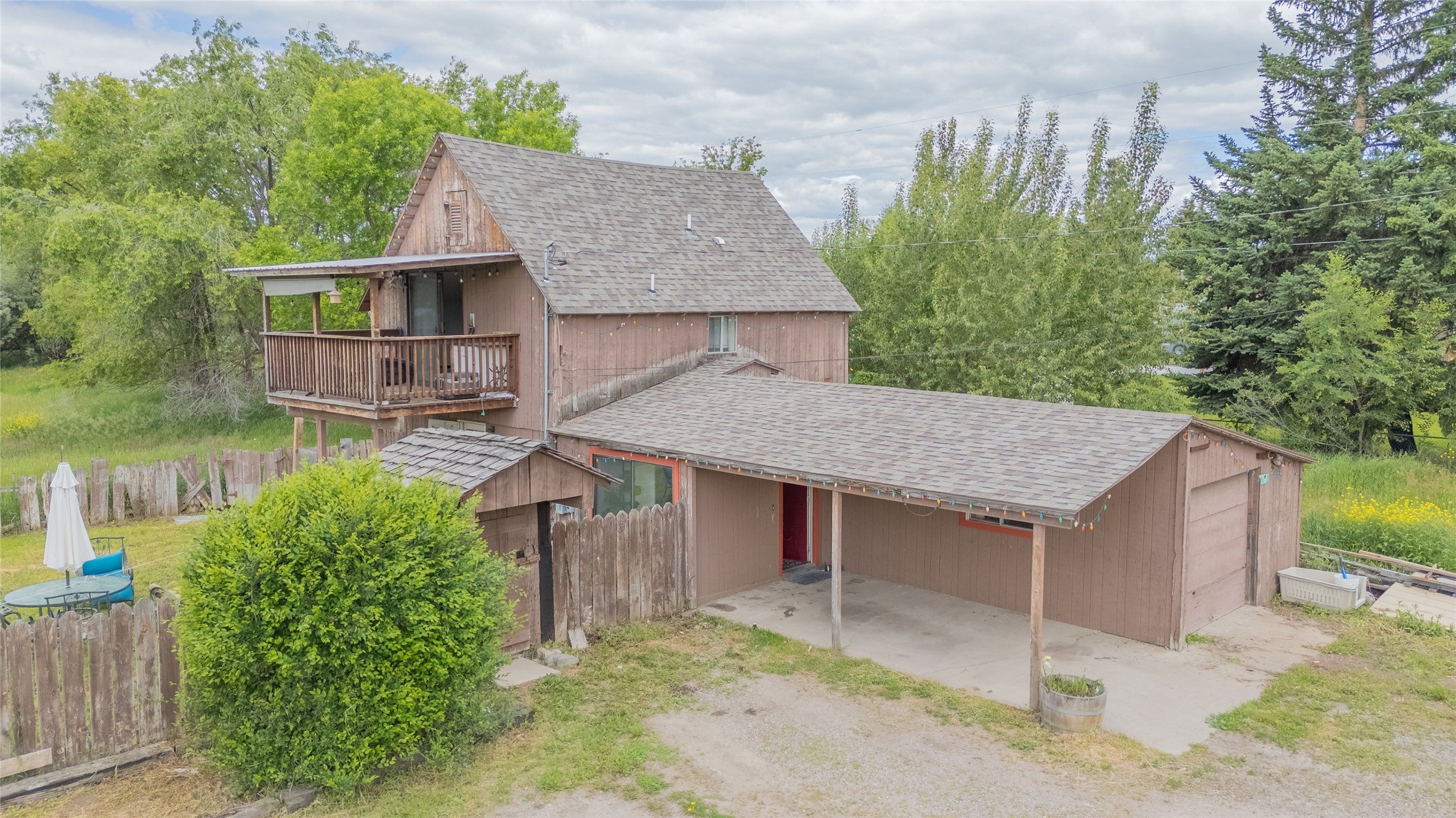 2001 27th Avenue - Photo 2