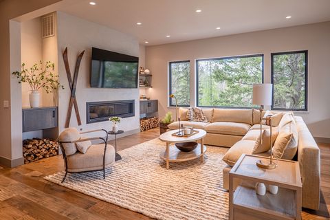 Photo of 1015 Wisconsin Avenue #B, Whitefish, MT 59937 (MLS # 30047431)