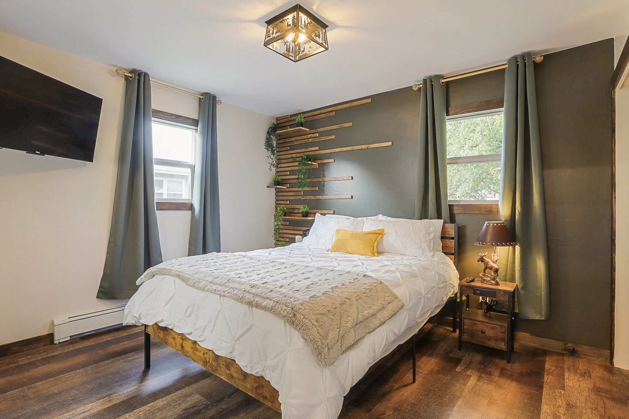 606 W Chinook Street