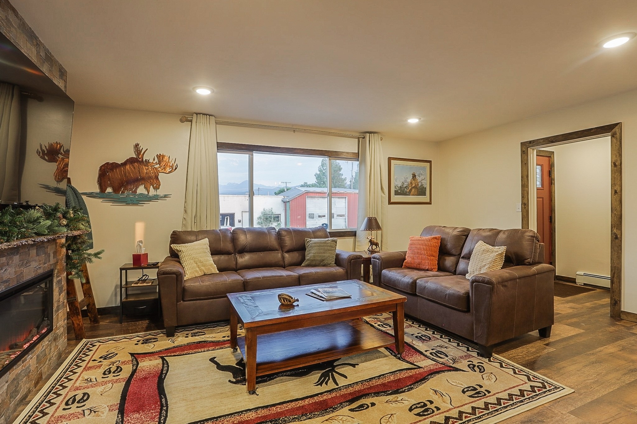 606 W Chinook Street