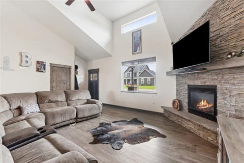 Tiny photo for 1129 Mackinaw Loop, Somers, MT 59932 (MLS # 30072945)