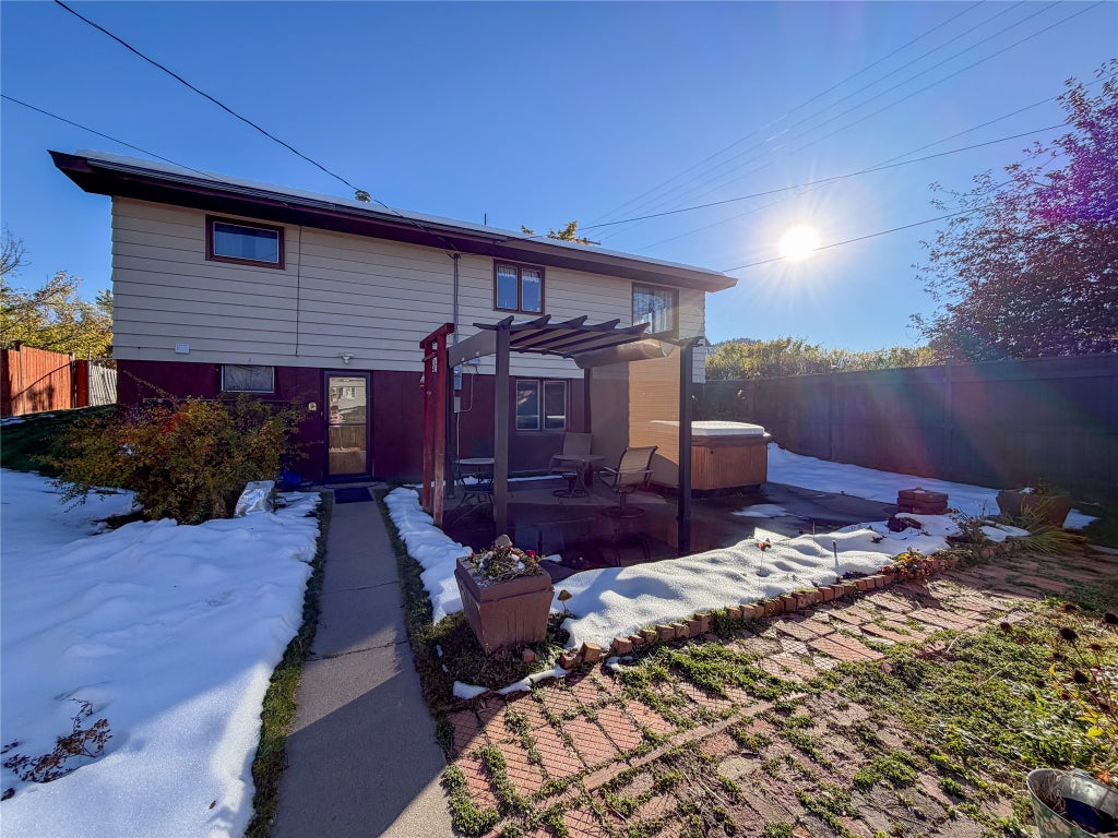 Photo of 1800 Winne Avenue, Helena, MT 59601 (MLS # 30079938)