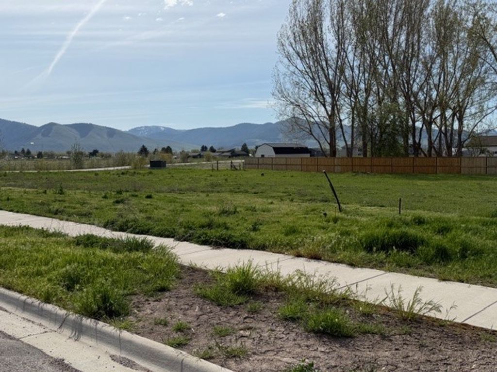 Photo of 5505 Brumby Lane, Missoula, MT 59808 (MLS # 30070226)