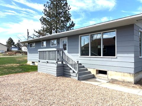 Tiny photo for 551 7th Avenue S, Shelby, MT 59474 (MLS # 30069288)