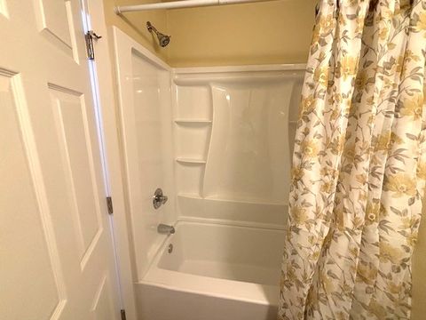 Tiny photo for 551 7th Avenue S, Shelby, MT 59474 (MLS # 30069288)