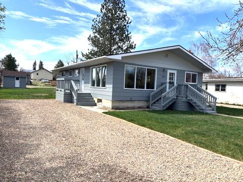 Tiny photo for 551 7th Avenue S, Shelby, MT 59474 (MLS # 30069288)