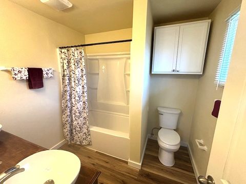 Tiny photo for 551 7th Avenue S, Shelby, MT 59474 (MLS # 30069288)