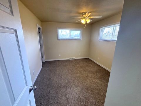 Tiny photo for 551 7th Avenue S, Shelby, MT 59474 (MLS # 30069288)