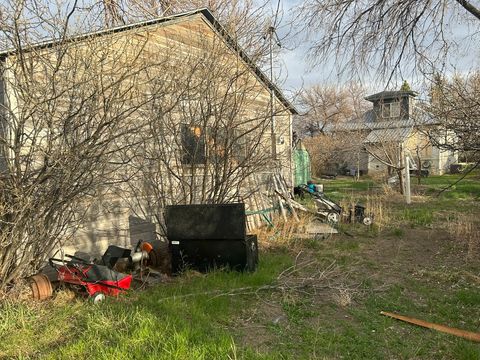 Tiny photo for 223 1st Avenue NE, Brady, MT 59416 (MLS # 30069605)