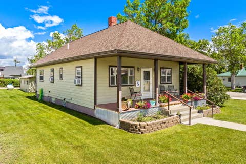 Tiny photo for 101 4th Avenue S, Stanford, MT 59479 (MLS # 30073371)