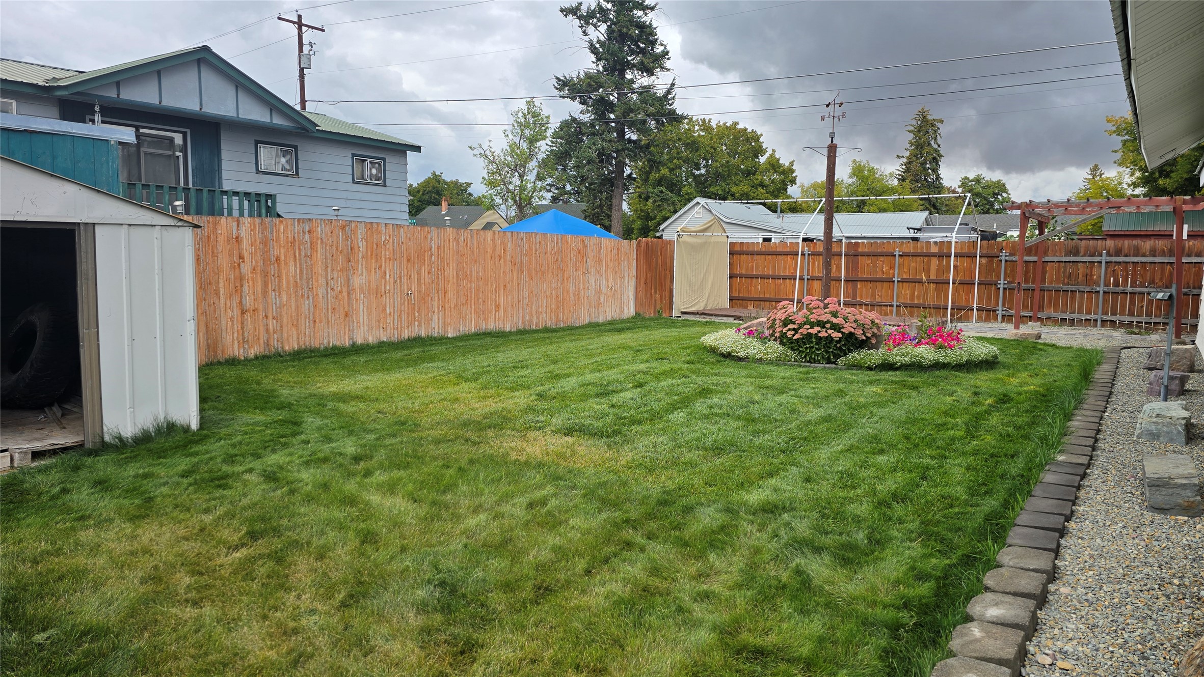 Kalispell, Montana 59901, United States, 3 Bedrooms Bedrooms, ,1 BathroomBathrooms,Residential,Pending,210818