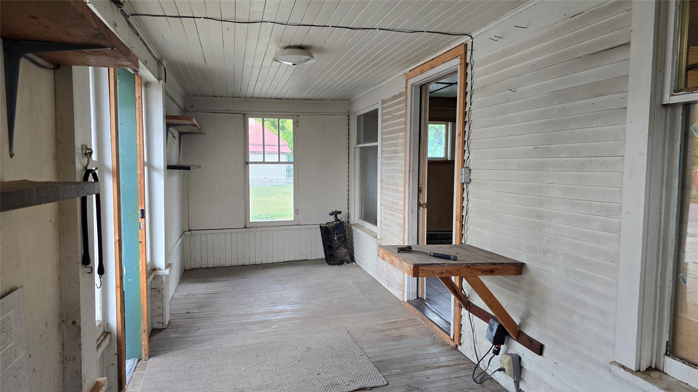 Kalispell, Montana 59901, United States, 3 Bedrooms Bedrooms, ,1 BathroomBathrooms,Residential,Pending,210818