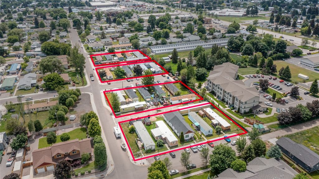 Photo of 2337 Burlington Avenue, Missoula, MT 59801 (MLS # 30064891)