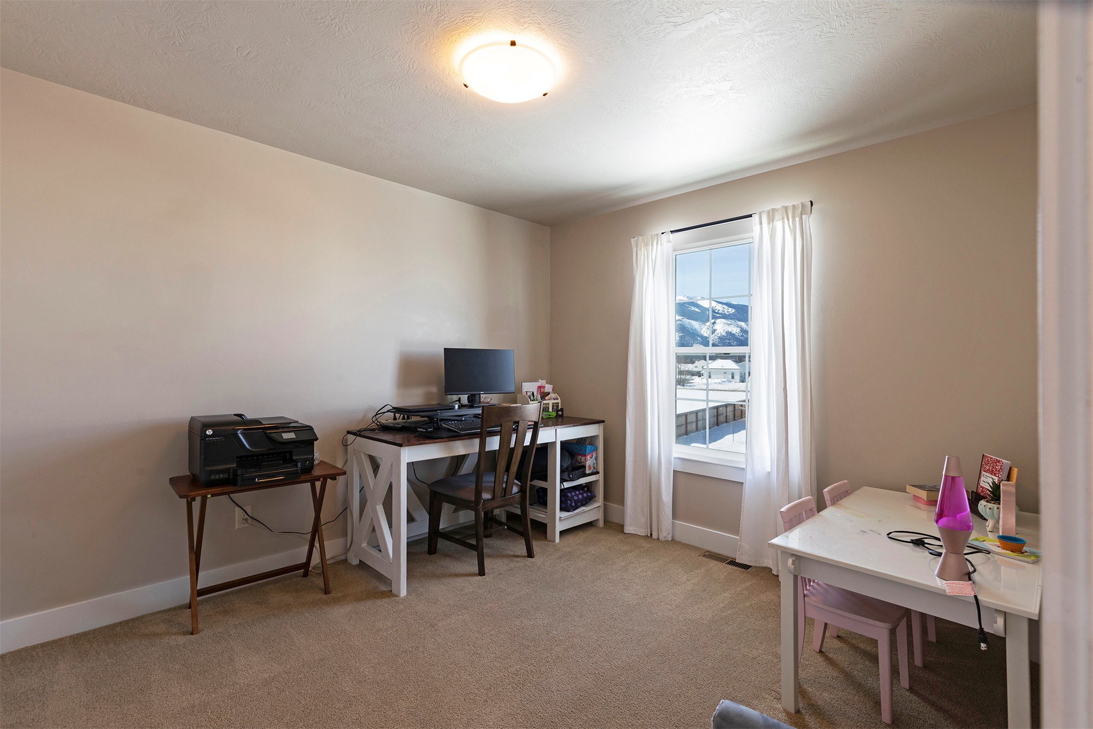 Hamilton, Montana 59840, United States, 4 Bedrooms Bedrooms, ,3 BathroomsBathrooms,Residential,Active,78510