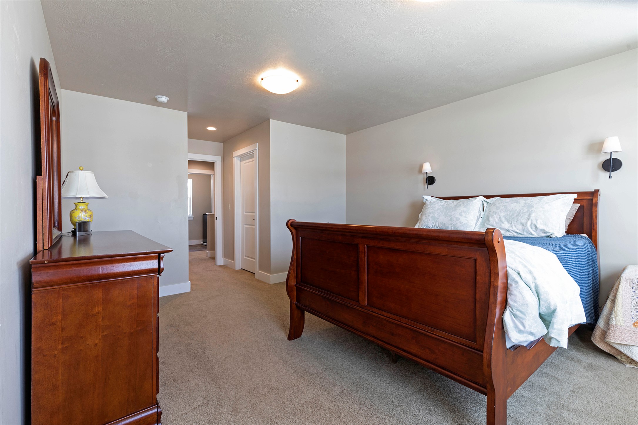 Hamilton, Montana 59840, United States, 4 Bedrooms Bedrooms, ,3 BathroomsBathrooms,Residential,Active,78510