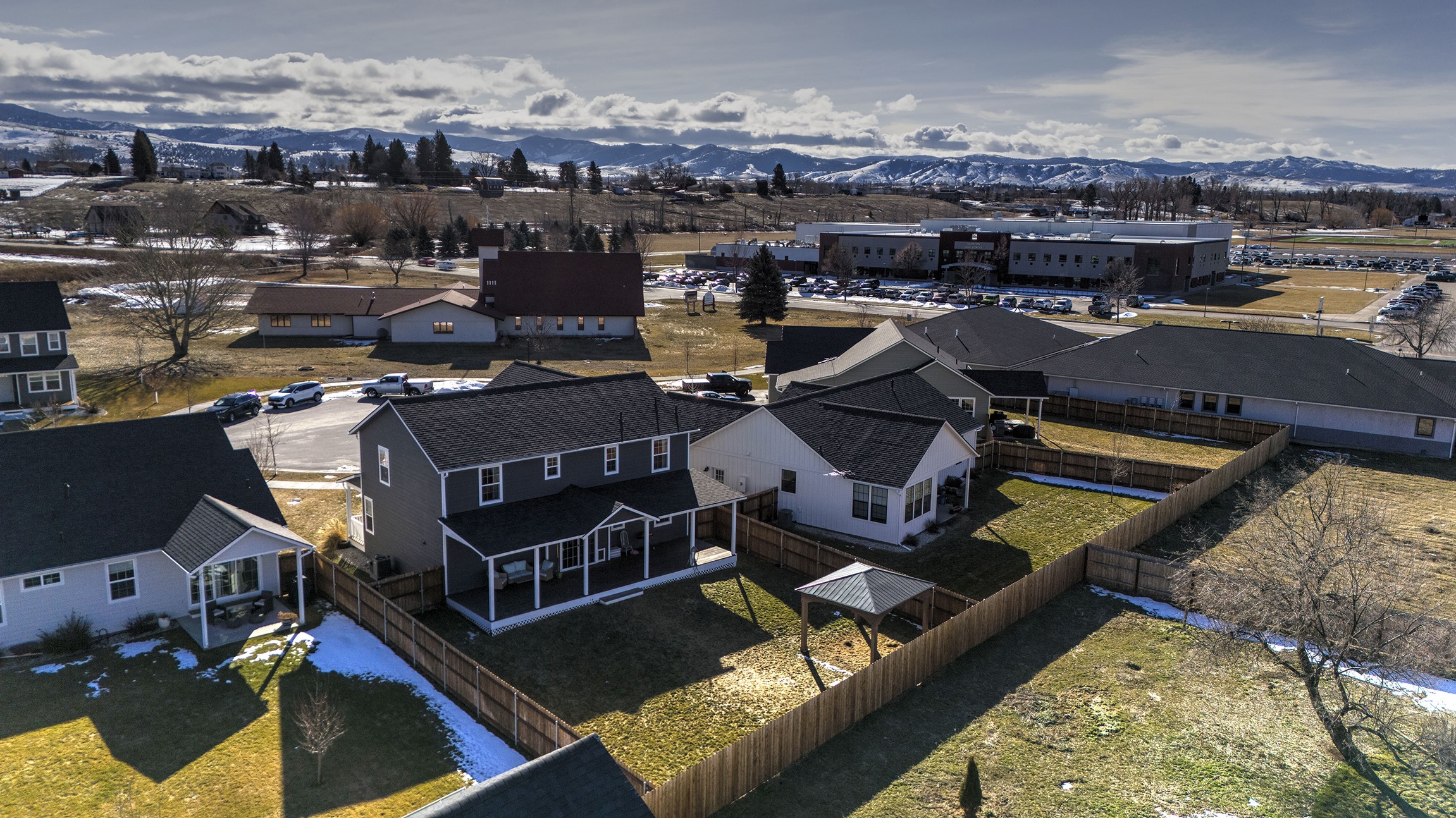 Hamilton, Montana 59840, United States, 4 Bedrooms Bedrooms, ,3 BathroomsBathrooms,Residential,Active,78510