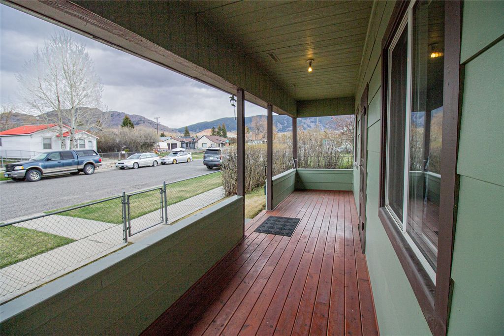 Photo of 2030 Elm Street, Butte, MT 59701 (MLS # 30069055)