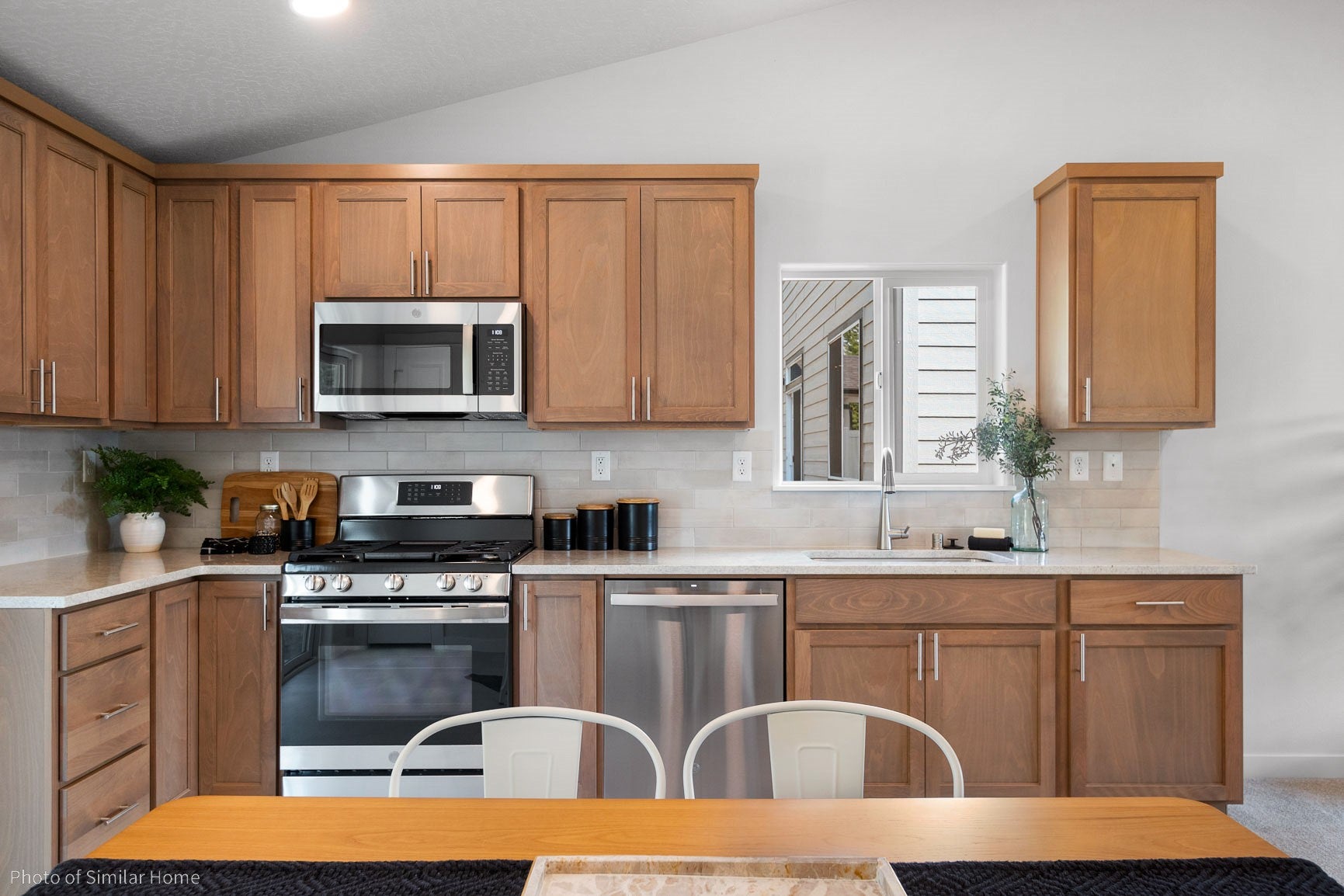 10388 Dufferin Drive