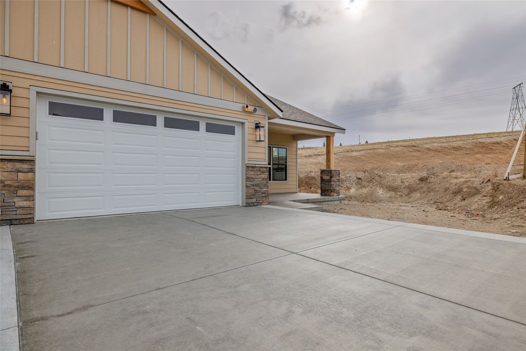 Photo of 157 War Eagle St, Helena, MT 59601 (MLS # 30067863)