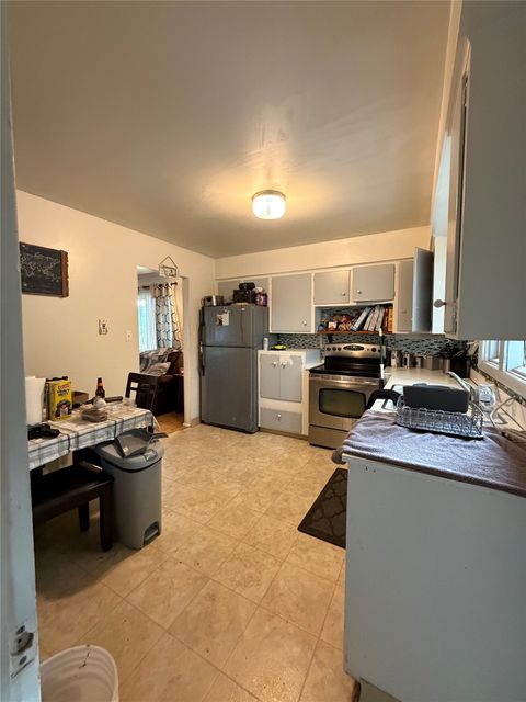 Tiny photo for 422-424 46th Street S, Great Falls, MT 59405 (MLS # 30074820)
