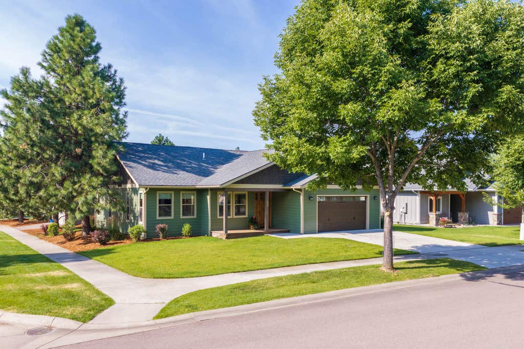 Photo of 204 Bluebunch Court, Bigfork, MT 59911 (MLS # 30076737)