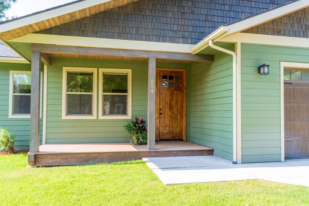 Photo of 204 Bluebunch Court, Bigfork, MT 59911 (MLS # 30076737)
