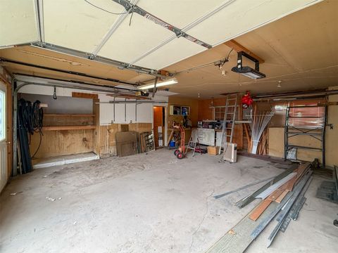 Tiny photo for 616 2nd Avenue S, Fairfield, MT 59436 (MLS # 30073099)