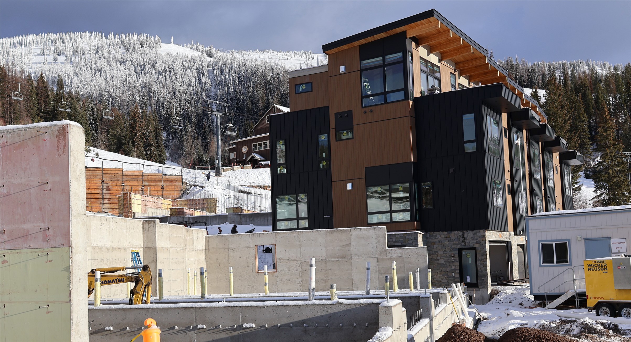 3900 Big Mountain Road B101