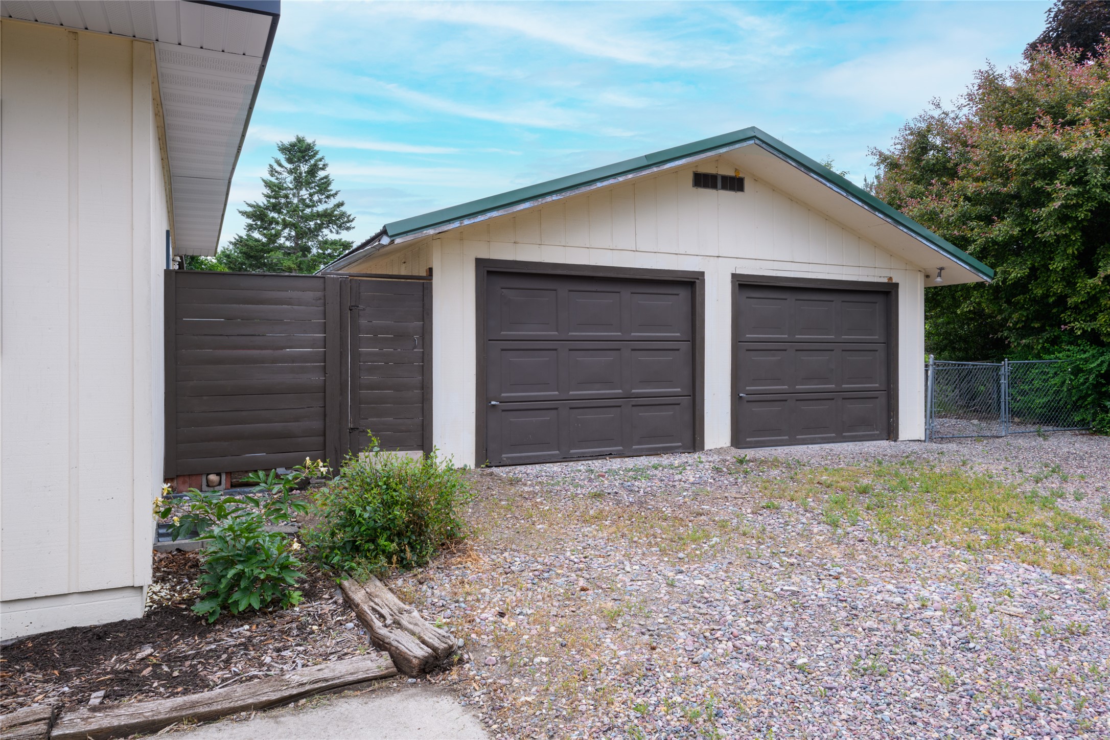 205 Park Side Court
