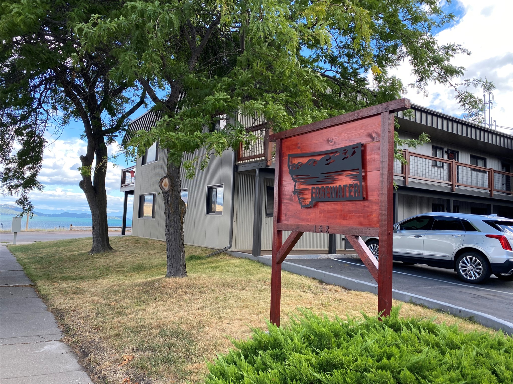 102 Kootenai Avenue