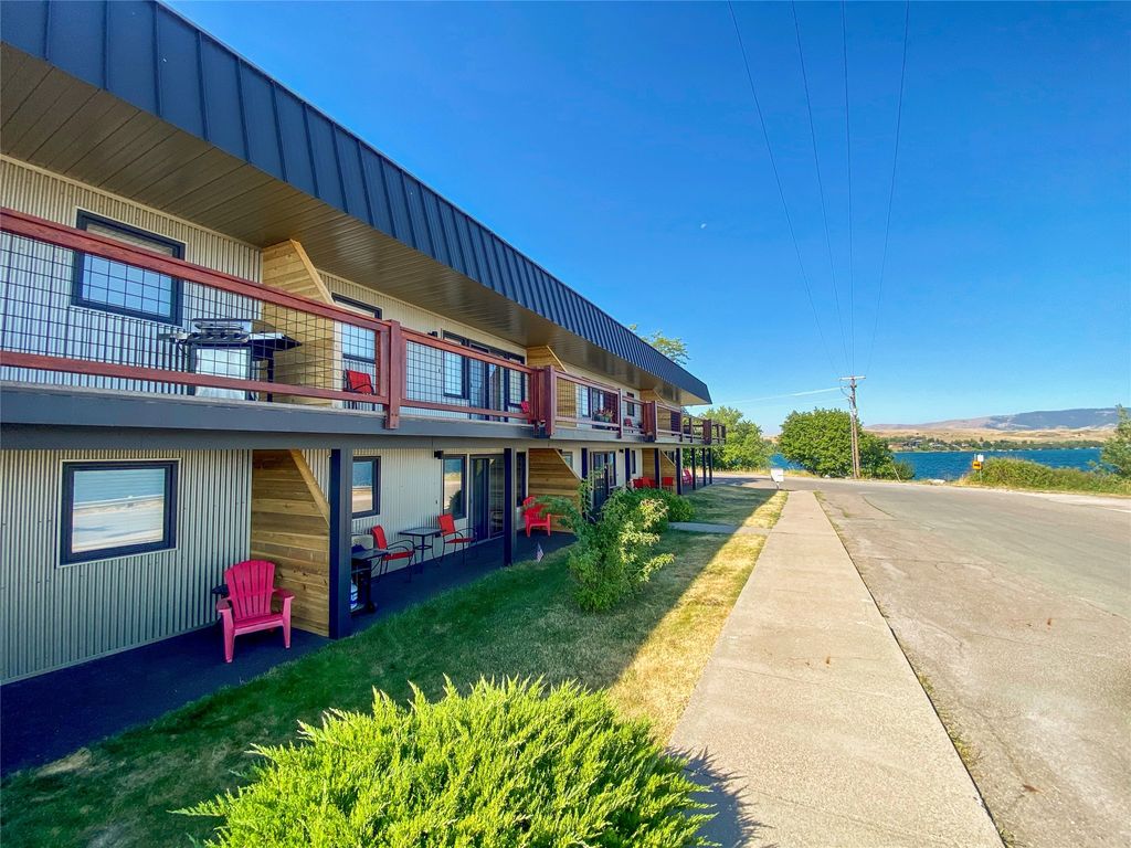 Photo of 102 Kootenai Avenue, Polson, MT 59860 (MLS # 30066096)
