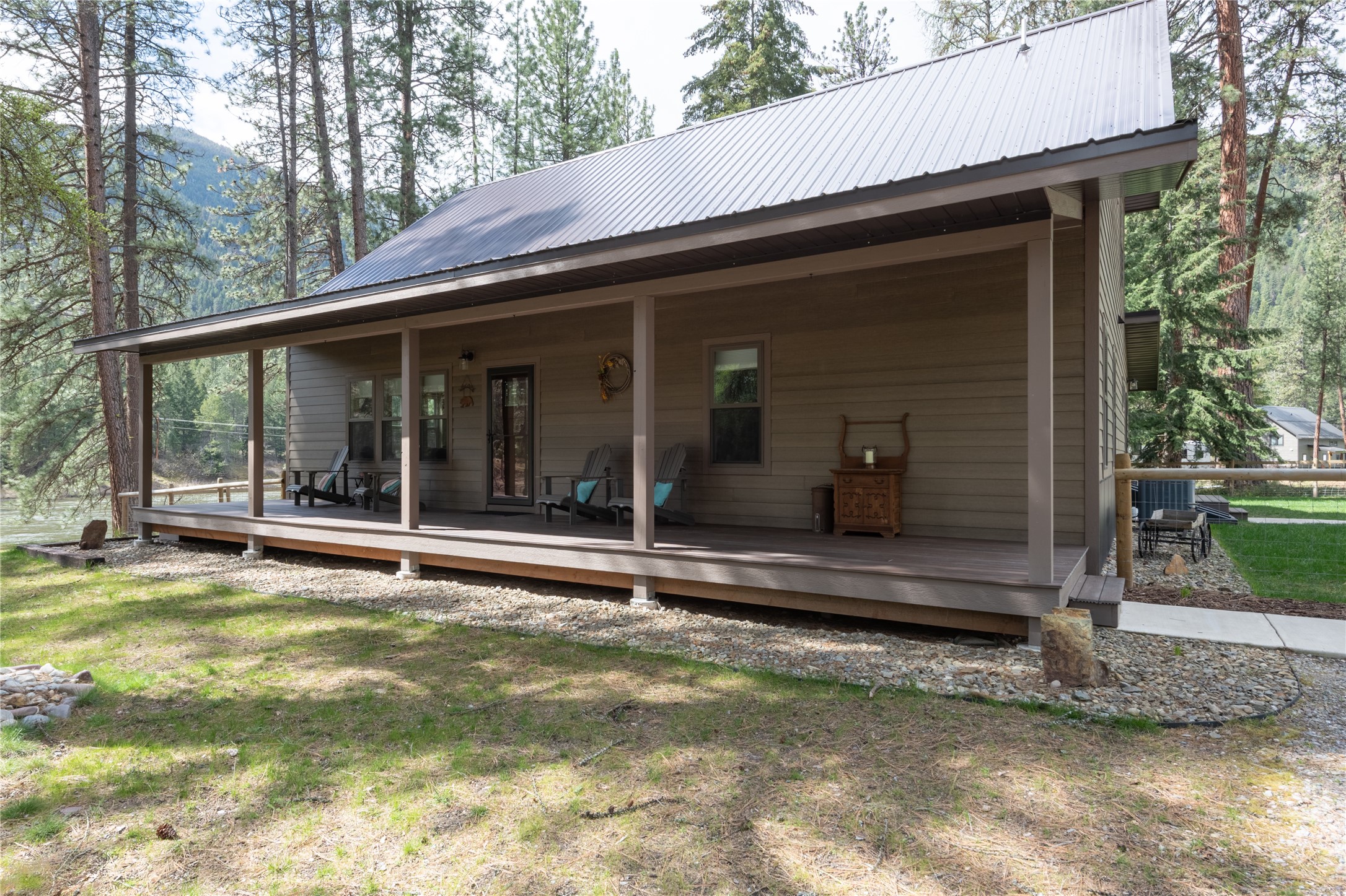 528 Quarter Circle Cross Drive