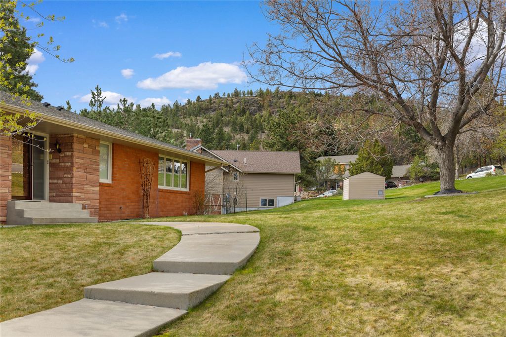 Photo of 555 S Roberts Street, Helena, MT 59601 (MLS # 30068645)