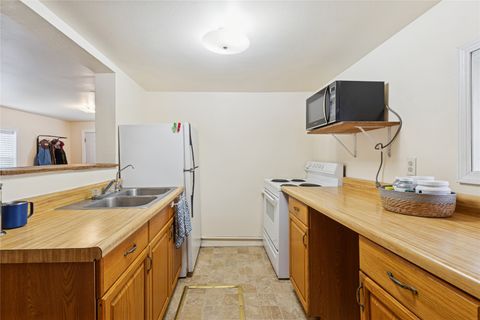 Tiny photo for 446 7th Avenue W, Kalispell, MT 59901 (MLS # 30061000)