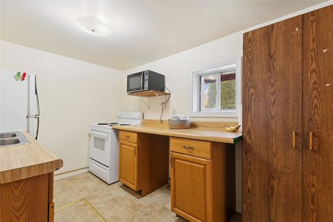 Tiny photo for 446 7th Avenue W, Kalispell, MT 59901 (MLS # 30061000)