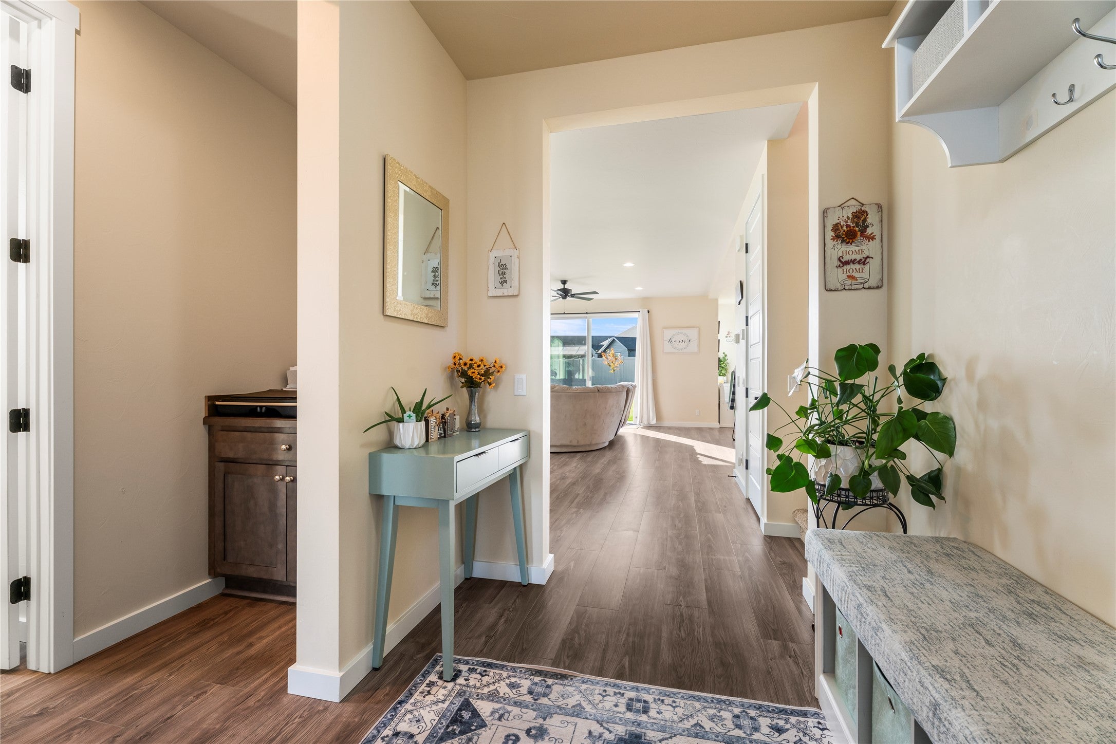 379 Meadow View Loop