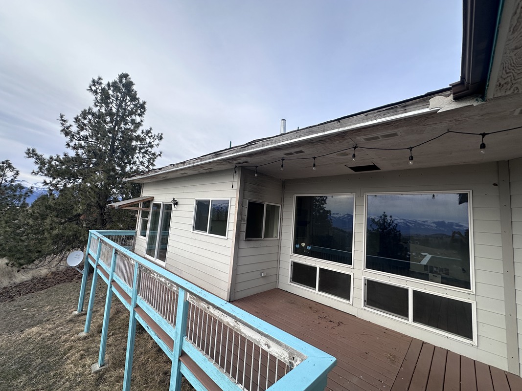 2155 S Sunset Bench Road