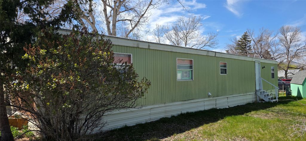 Photo of 1805 Joslyn Street #44, Helena, MT 59601 (MLS # 30070547)