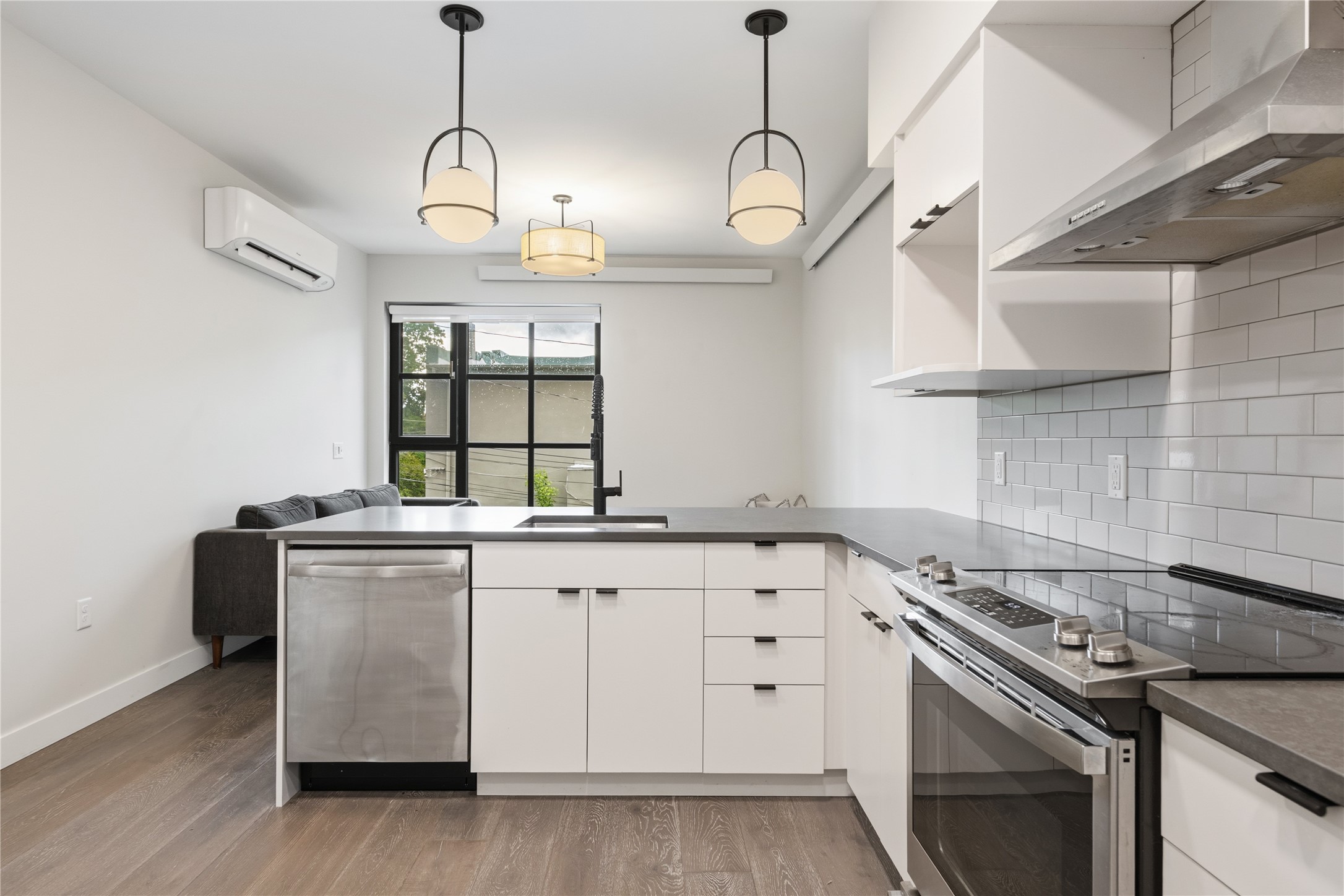 235 S 4th Street E 203