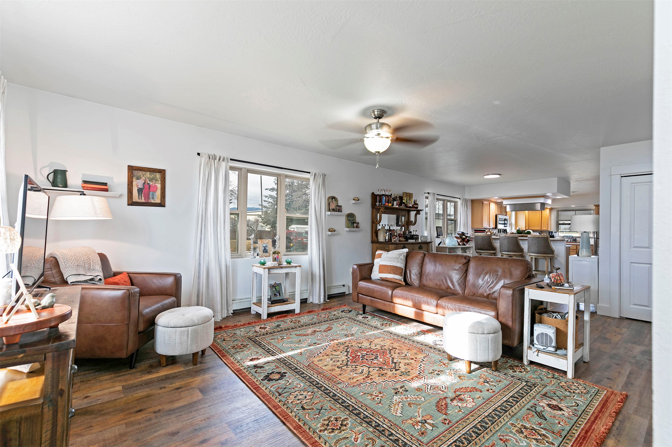 945 Longstaff Street