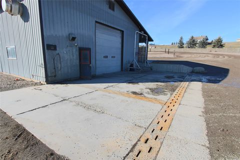 Tiny photo for 2765 US Hwy 2 W, Kalispell, MT 59901 (MLS # 30064976)