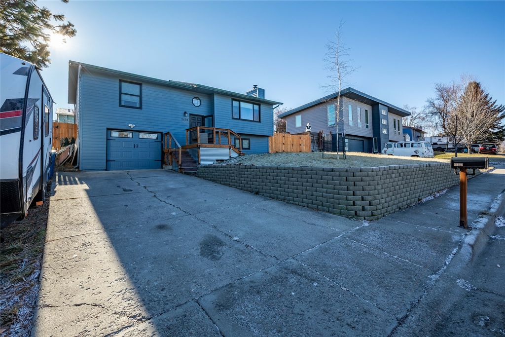 Photo of 5408 Mainview Drive, Missoula, MT 59803 (MLS # 30064035)