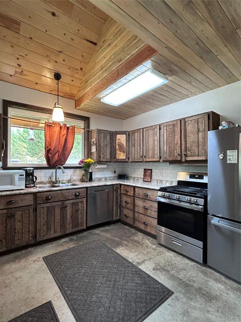 Tiny photo for 297 Cabin City Loop, St Regis, MT 59866 (MLS # 30076103)