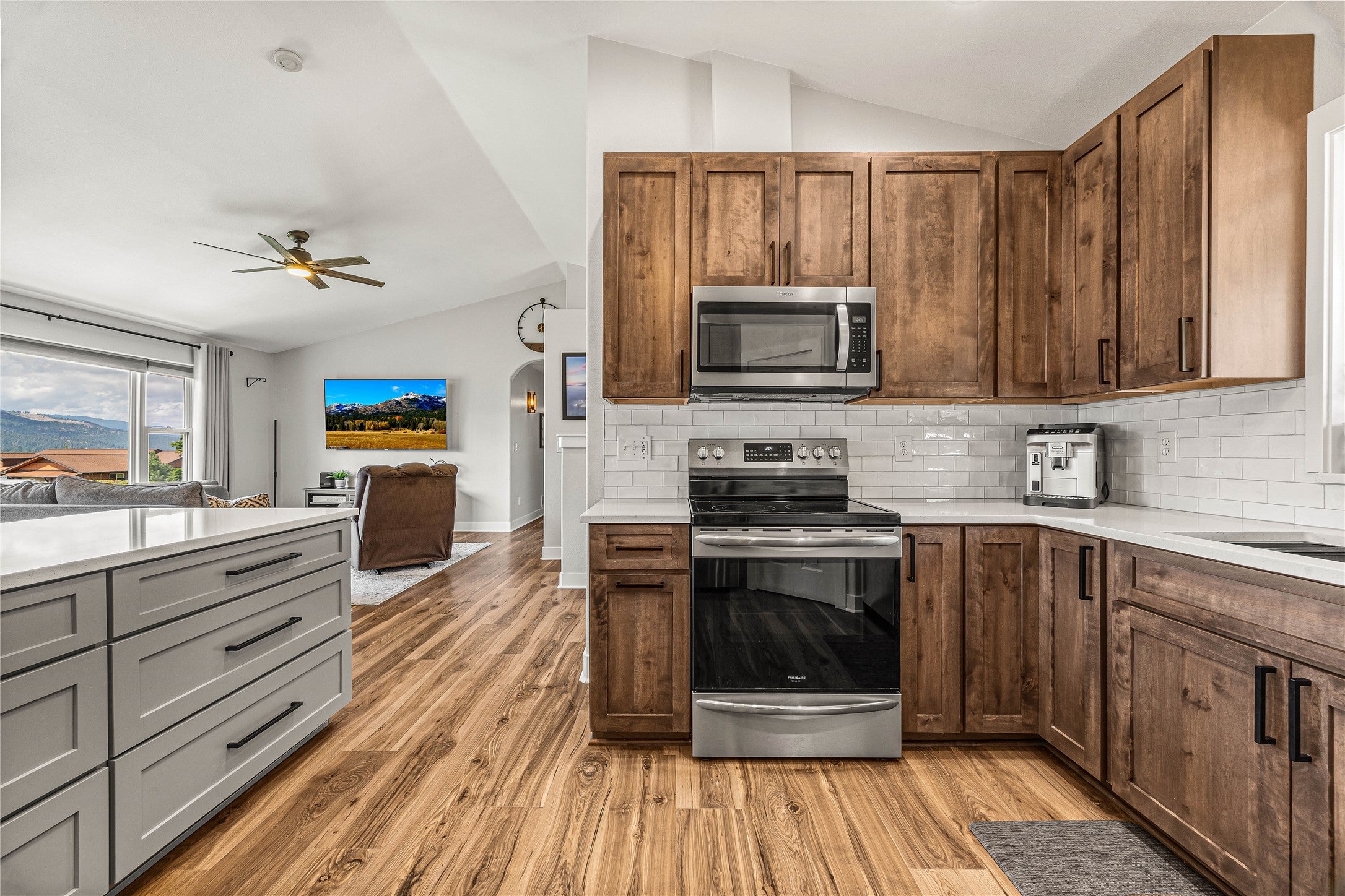 6809 Kelsey Court
