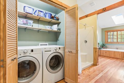 Tiny photo for 855 Hunter Lane, Columbia Falls, MT 59912 (MLS # 30071589)