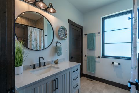 Tiny photo for 11 Elk Run Trail, Kalispell, MT 59901 (MLS # 30070079)