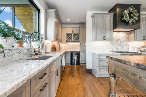 Tiny photo for 11 Elk Run Trail, Kalispell, MT 59901 (MLS # 30070079)